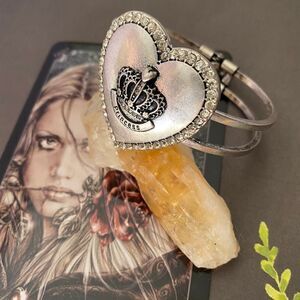 Vintage Princess Rhinestone Brushed Silver Bangle Hinged Bracelet